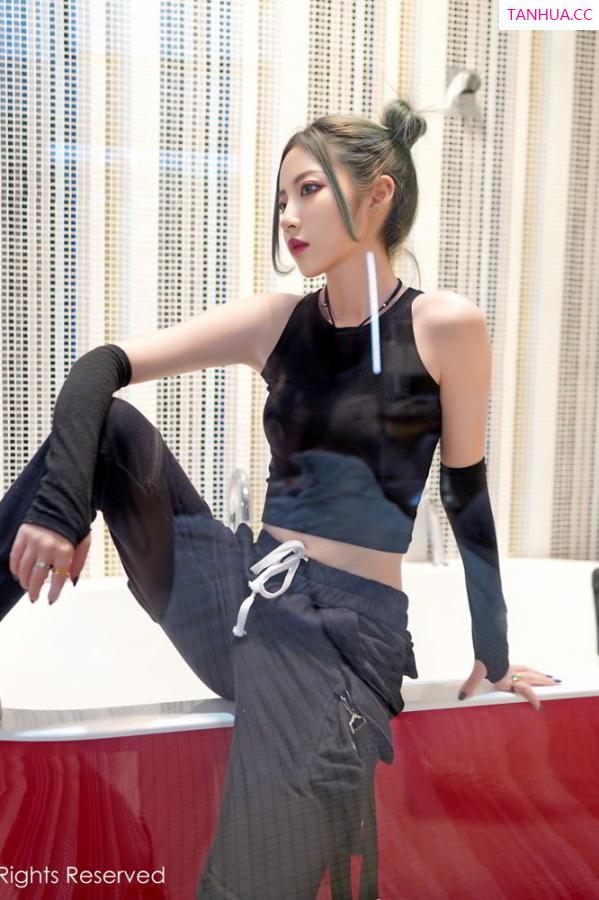 贾诗晗 小樱和 [XIUREN]高清写真图 2019.08.26 贾诗晗第6张图片